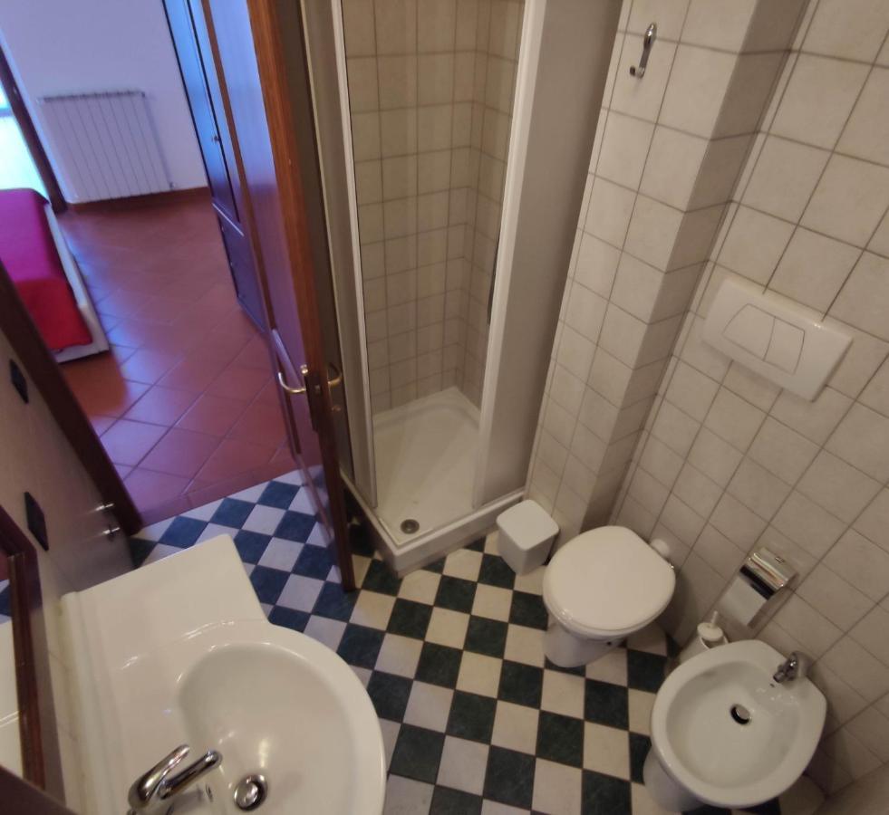 M & M Pinzi Suite Apartment Montepulciano Stazione Exteriér fotografie